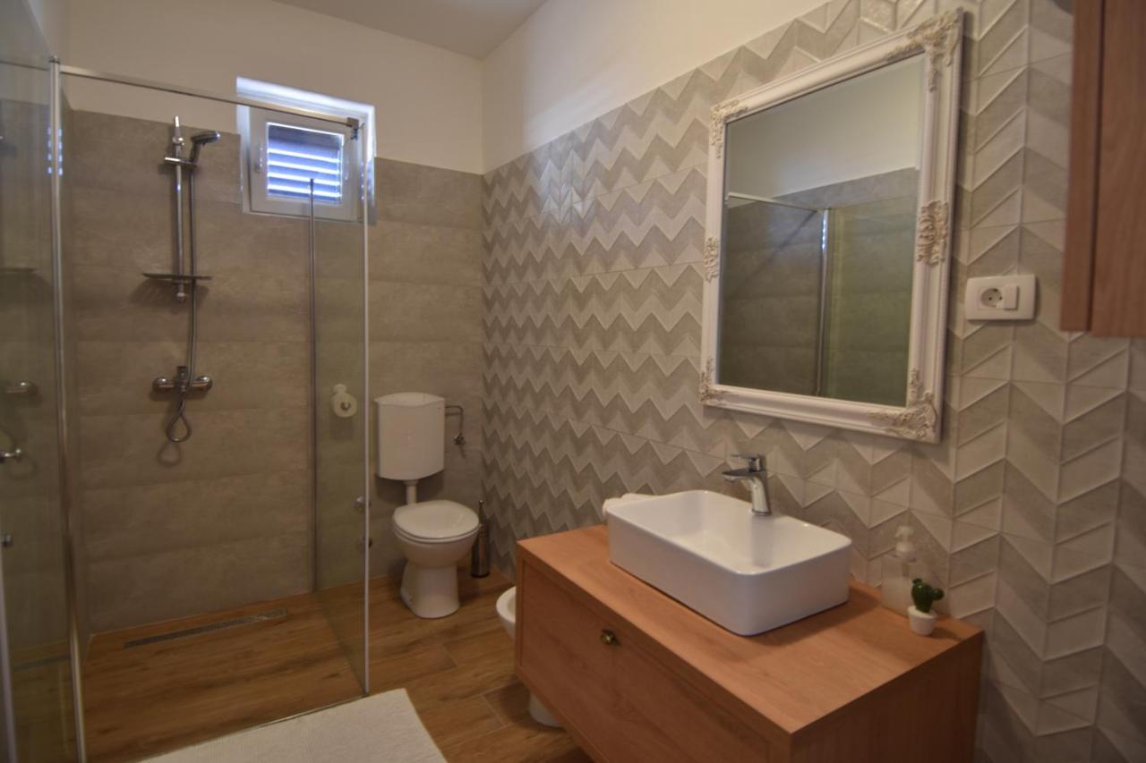 Apartment *Biba* Dugi Rat Bagian luar foto